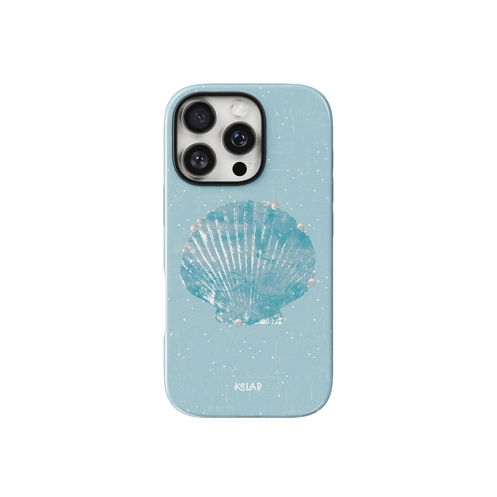 Pastel blue seashell pattern phone case featuring a shimmering scallop shell with pearl accents, ideal for a beach-inspired summer aesthetic.